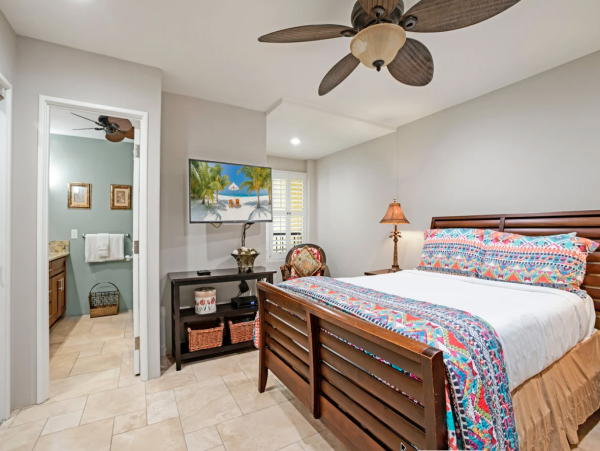Luxurious 6-Bedroom Retreat in Kaanapali
